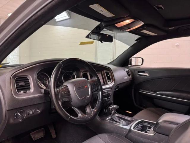 2019 Dodge Charger SXT RWD