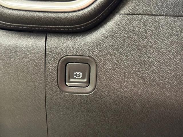 2021 GMC Sierra 1500 4WD Crew Cab Short Box Denali