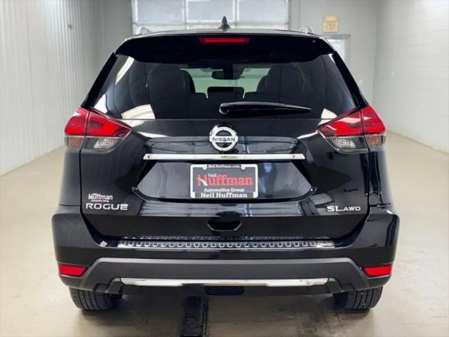 2017 Nissan Rogue SL