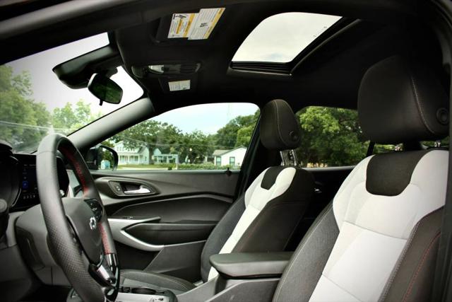 2025 Chevrolet Trax FWD 1RS