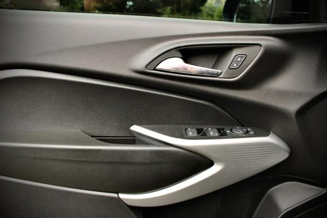 2025 Chevrolet Trax FWD 1RS