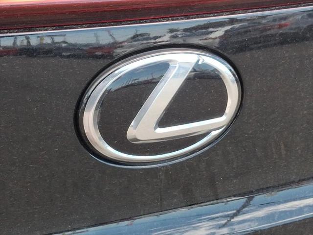 2022 Lexus UX 200 200