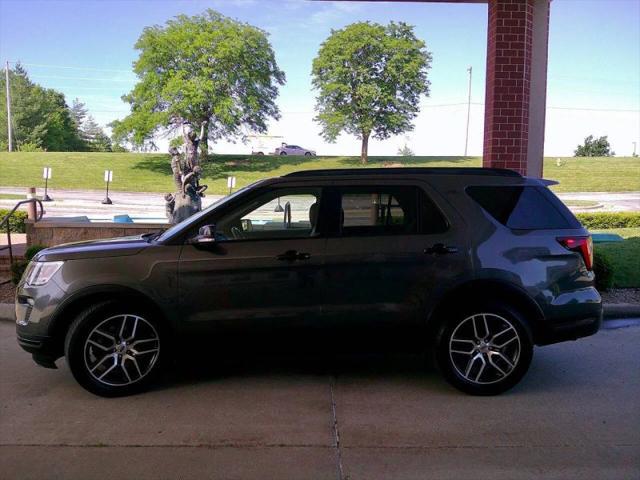 2018 Ford Explorer Sport
