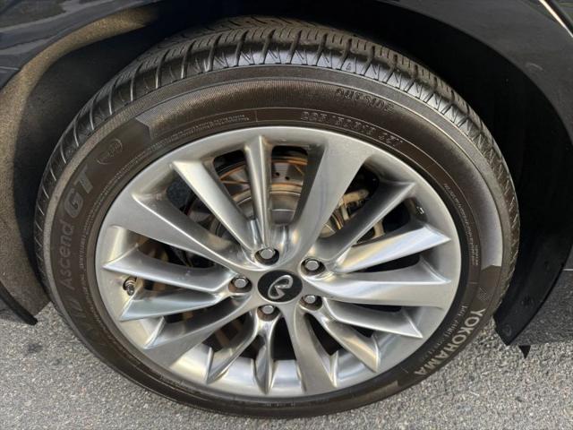 2020 INFINITI Q50 LUXE