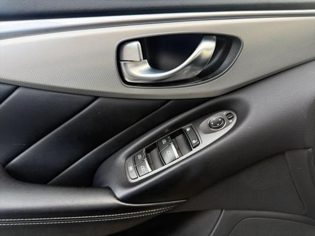 2020 INFINITI Q50 LUXE