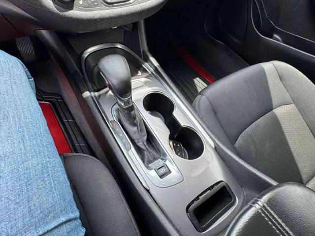 2022 Chevrolet Malibu FWD LT