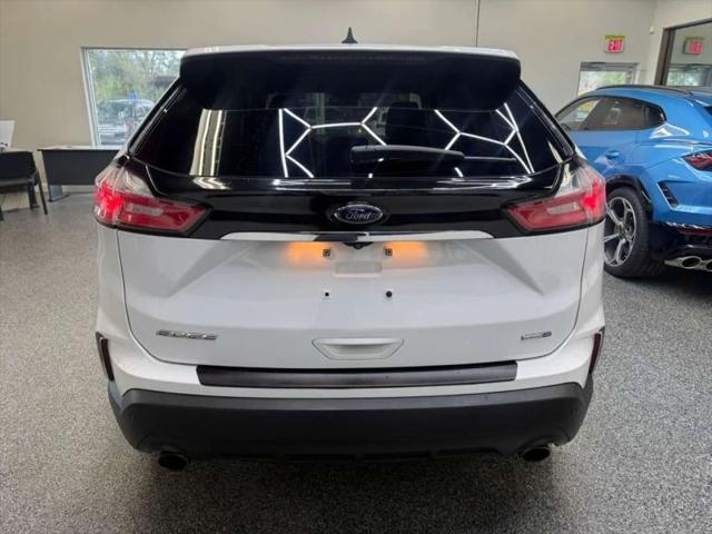 2020 Ford Edge SE