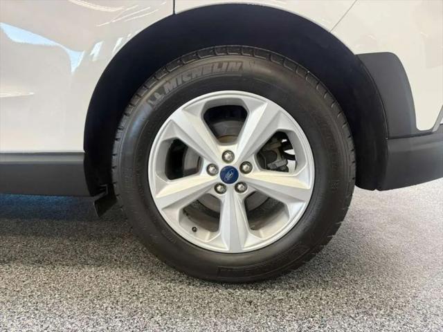 2020 Ford Edge SE