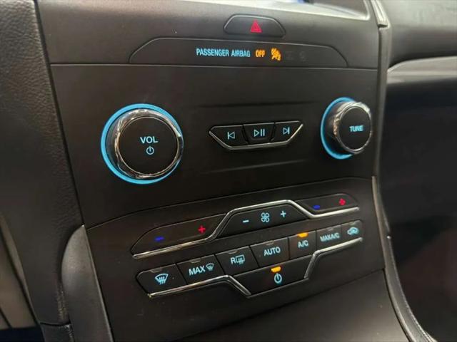 2020 Ford Edge SE