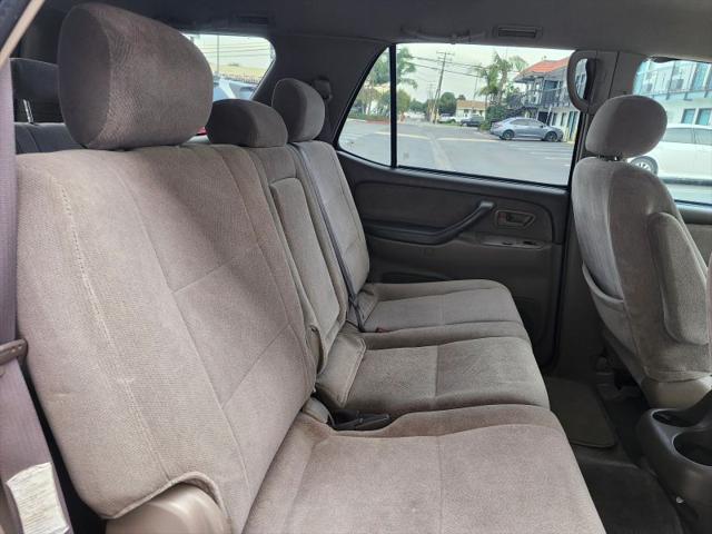 2002 Toyota Sequoia SR5 V8