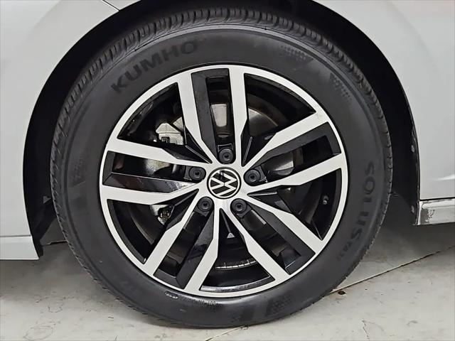 2025 Volkswagen Jetta 1.5T SE
