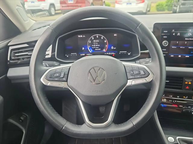 2025 Volkswagen Jetta 1.5T SE