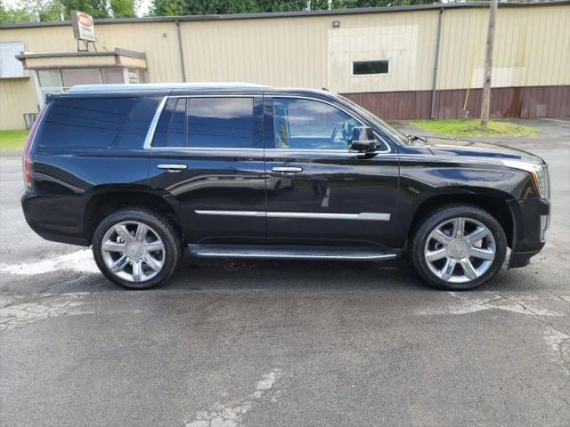 2018 Cadillac Escalade Luxury