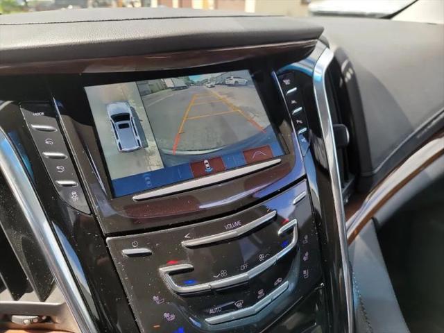 2018 Cadillac Escalade Luxury