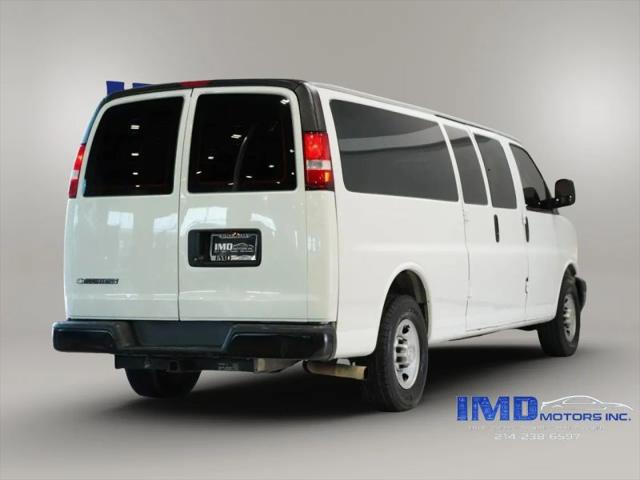 2020 Chevrolet Express Cargo Van RWD 2500 Extended Wheelbase WT