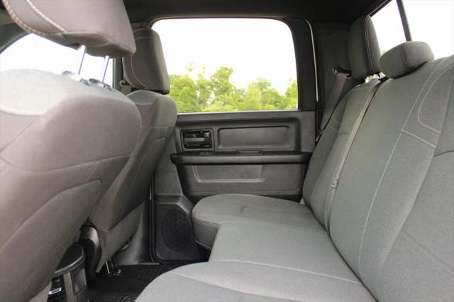 2022 Ram 2500 Tradesman Crew Cab 4x4 8' Box