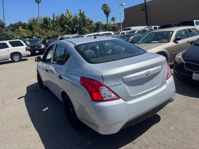 2015 Nissan Versa 1.6 S+