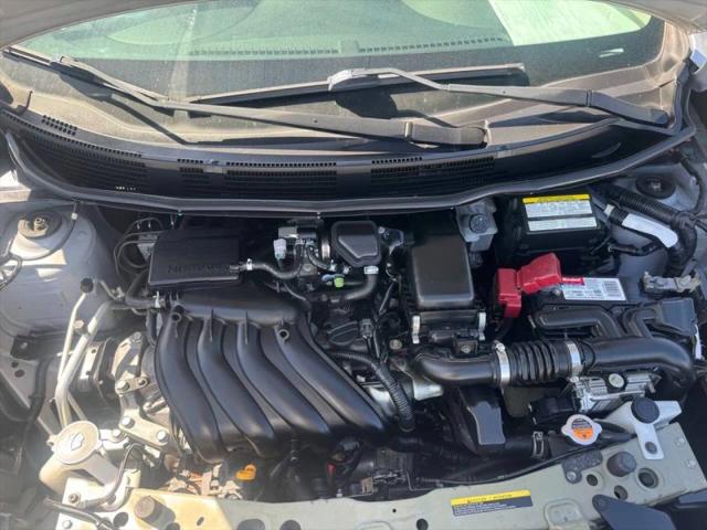 2015 Nissan Versa 1.6 S+