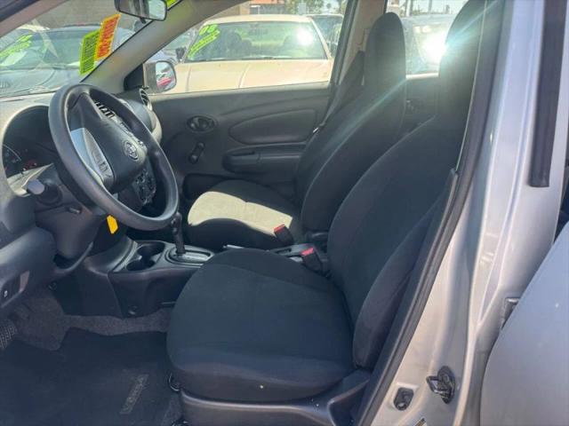 2015 Nissan Versa 1.6 S+