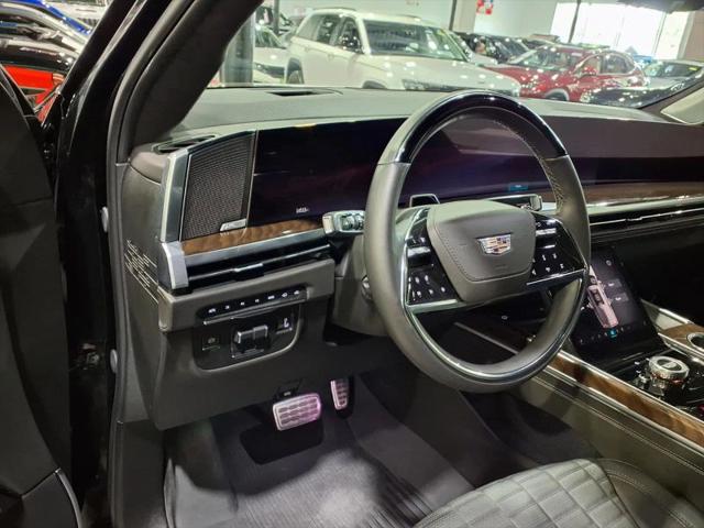 2025 Cadillac Escalade Sport Platinum