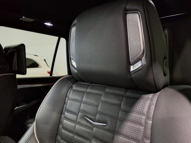 2025 Cadillac Escalade Sport Platinum