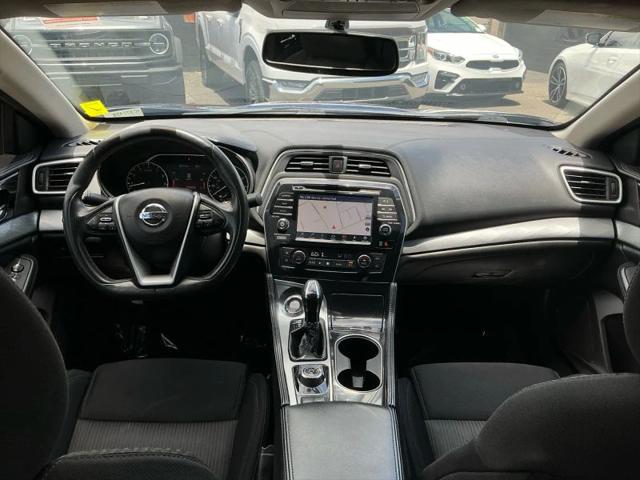 2017 Nissan Maxima SV