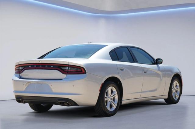 2022 Dodge Charger SXT RWD