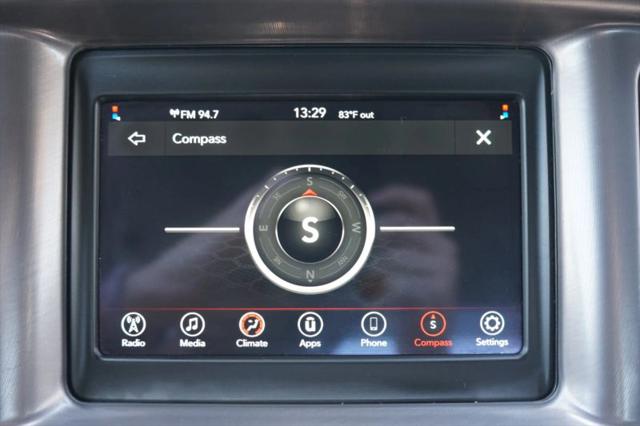 2022 Dodge Charger SXT RWD
