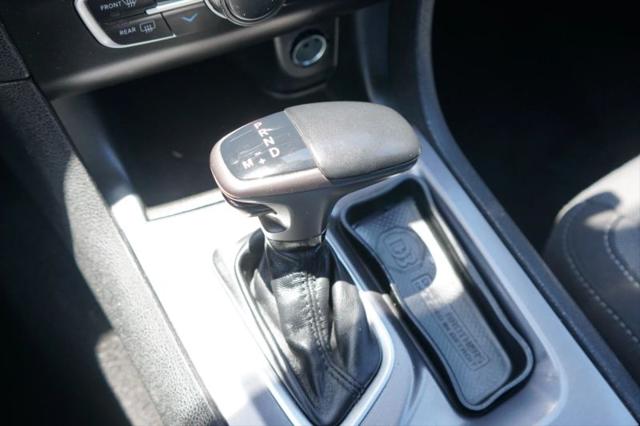 2022 Dodge Charger SXT RWD