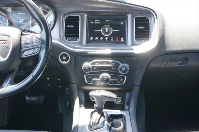 2022 Dodge Charger SXT RWD