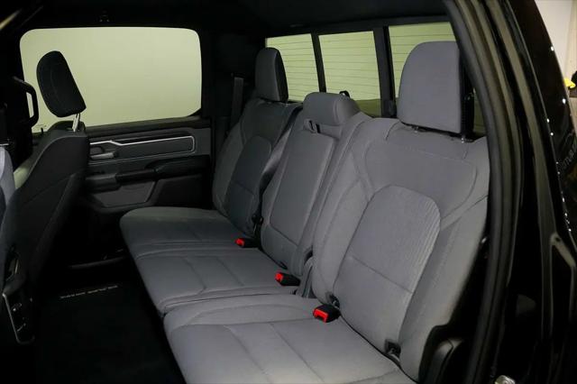 2022 Ram 1500 Big Horn Crew Cab 4x4 5'7" Box