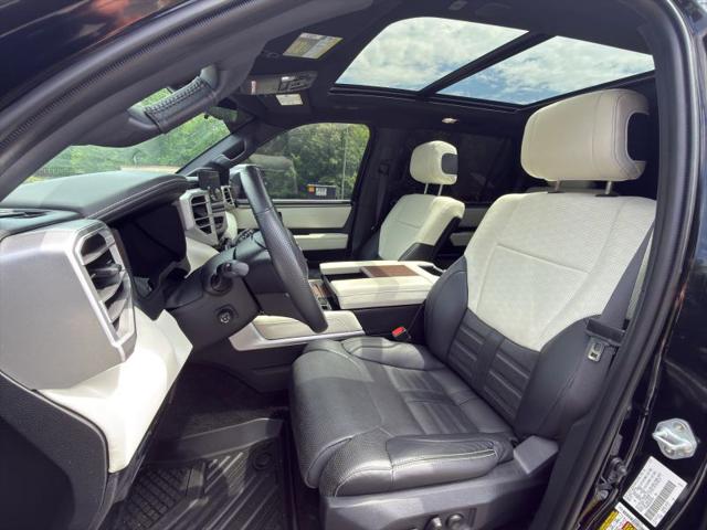 2024 Toyota Sequoia Capstone