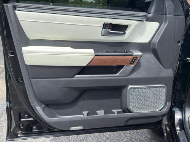 2024 Toyota Sequoia Capstone