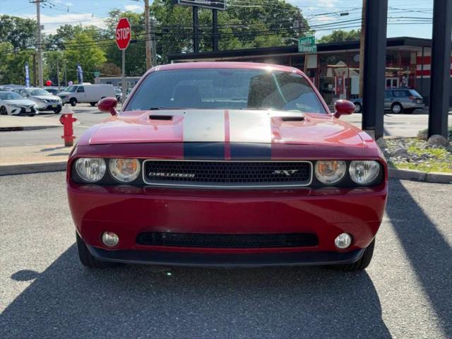 2012 Dodge Challenger SXT