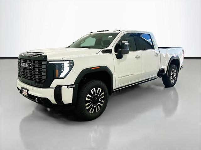 2026 GMC Sierra 2500HD Crew Cab, Standard Bed, Denali Ultimate, 4WD