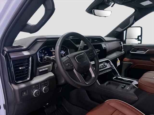 2026 GMC Sierra 2500HD Crew Cab, Standard Bed, Denali Ultimate, 4WD