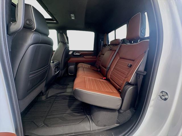 2026 GMC Sierra 2500HD Crew Cab, Standard Bed, Denali Ultimate, 4WD