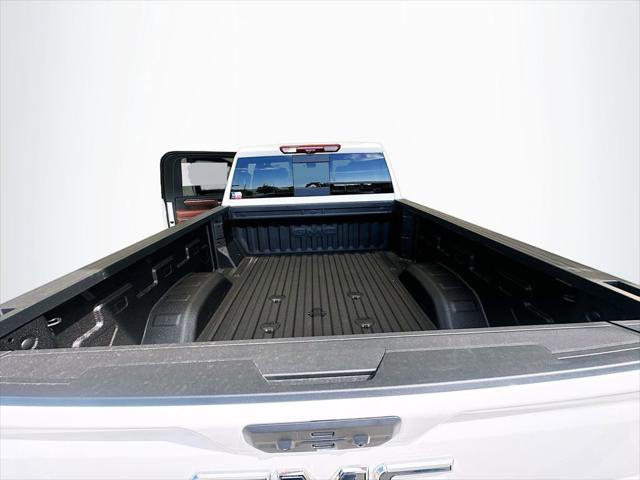 2026 GMC Sierra 2500HD Crew Cab, Standard Bed, Denali Ultimate, 4WD