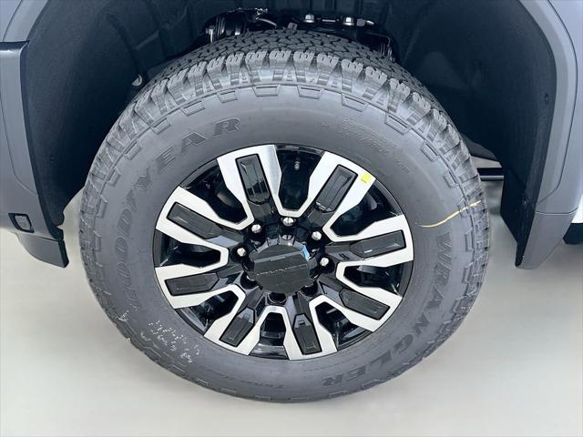 2026 GMC Sierra 2500HD Crew Cab, Standard Bed, Denali Ultimate, 4WD
