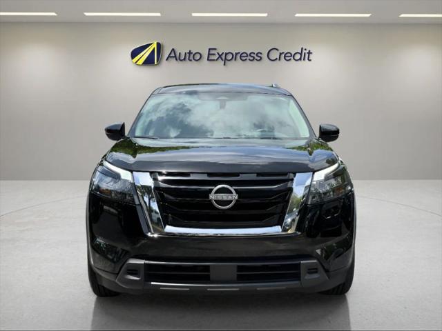 2025 Nissan Pathfinder SV 4WD