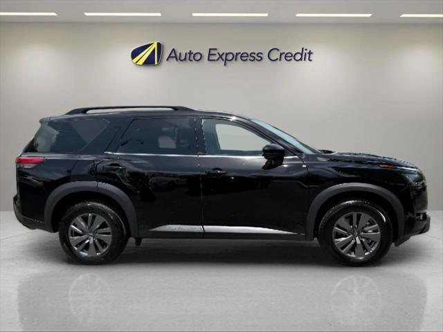 2025 Nissan Pathfinder SV 4WD