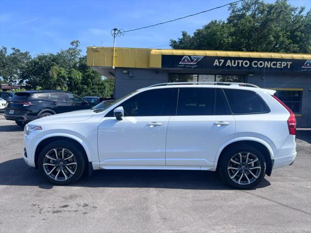 2017 Volvo XC90 T6 Momentum