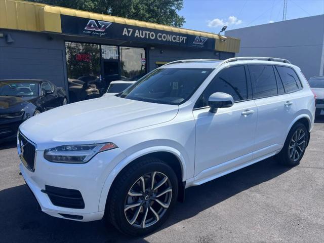 2017 Volvo XC90 T6 Momentum