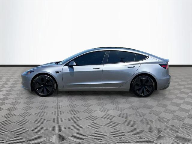2025 Tesla Model 3 Standard Rear-Wheel Drive