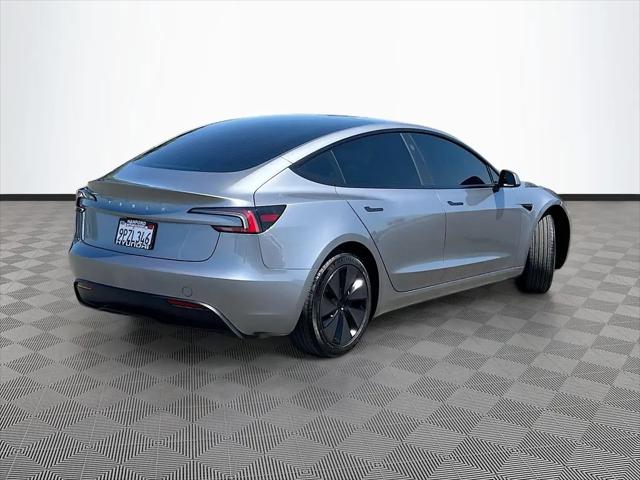 2025 Tesla Model 3 Standard Rear-Wheel Drive