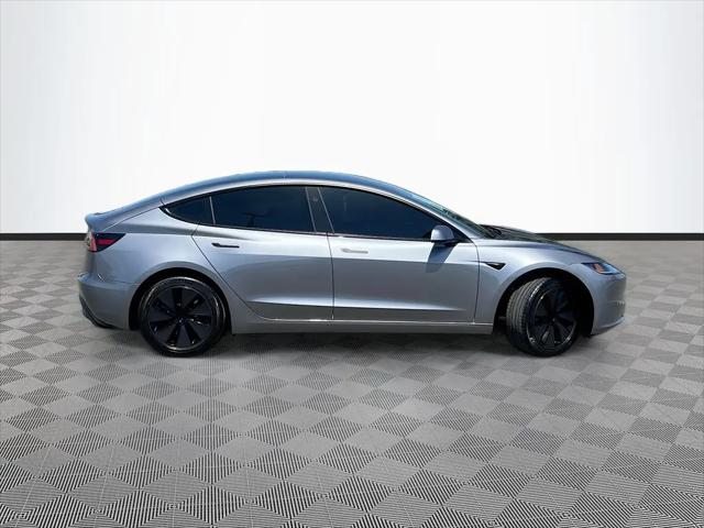 2025 Tesla Model 3 Standard Rear-Wheel Drive
