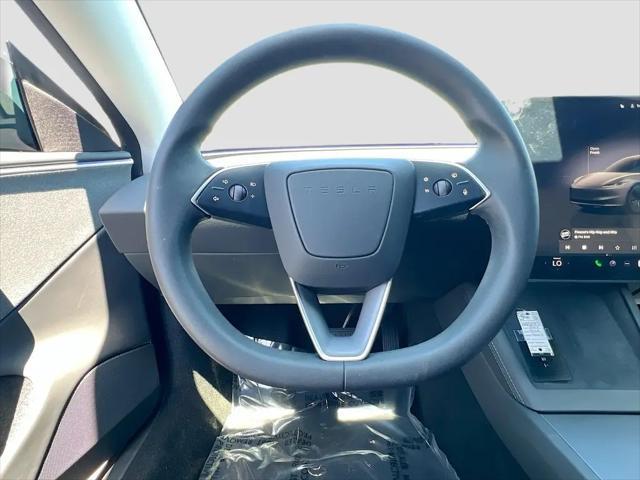 2025 Tesla Model 3 Standard Rear-Wheel Drive