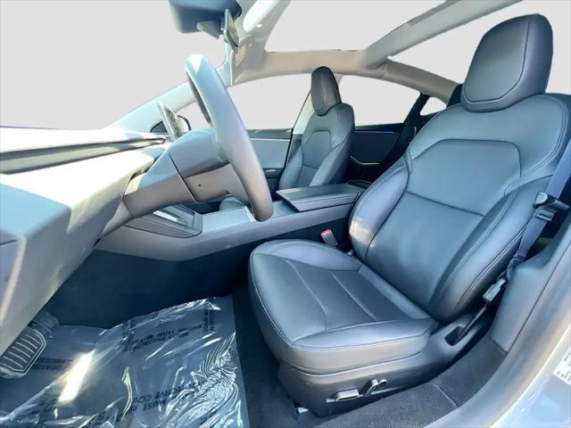 2025 Tesla Model 3 Standard Rear-Wheel Drive