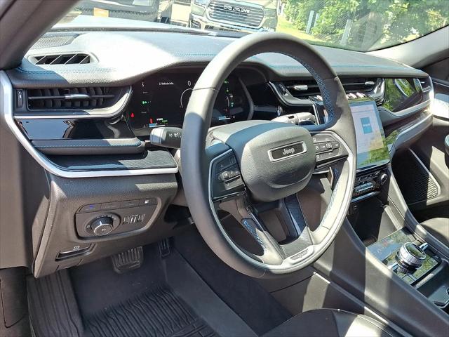 2024 Jeep Grand Cherokee Trailhawk