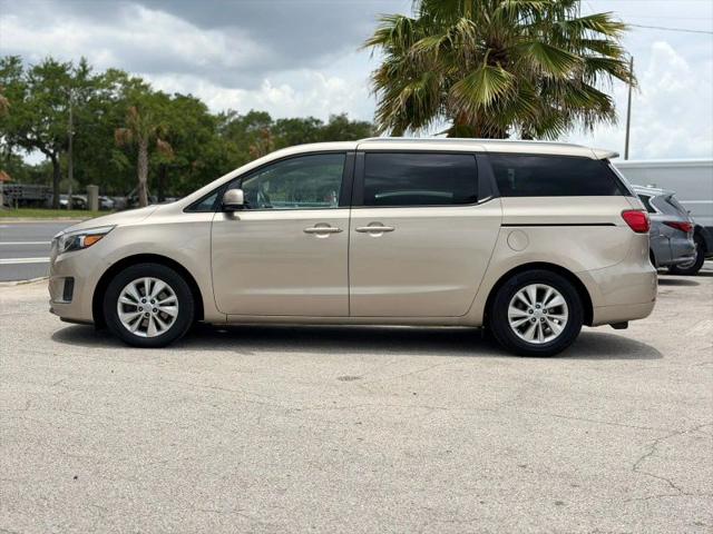 2016 Kia Sedona LX
